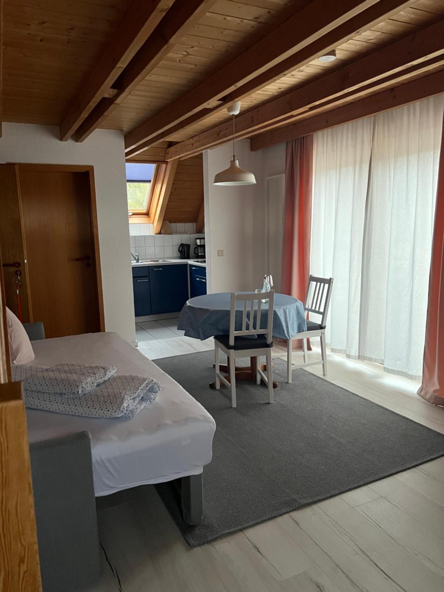 Gaestehaus Elisabeth Weisenheim am Sand Ngoại thất bức ảnh